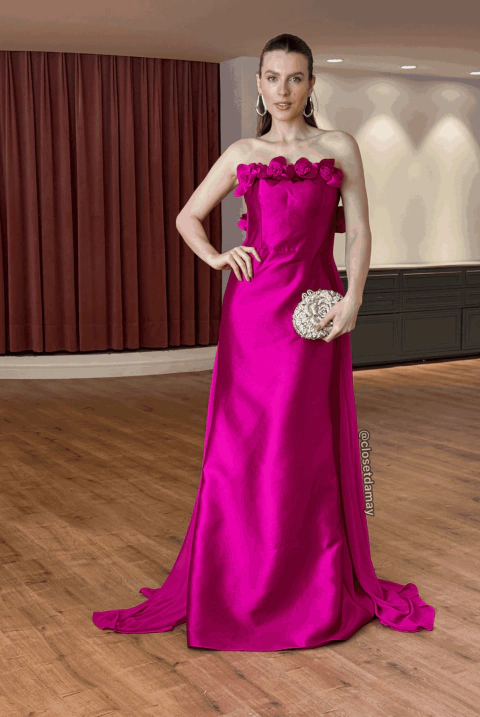 Vestidos de festa longo, tomara que caia com aplicações de flores e capa removível - Rosa Pink