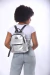 Mochila Bandolera Canteo Metalizada Manija Regulable 26475 - tienda online