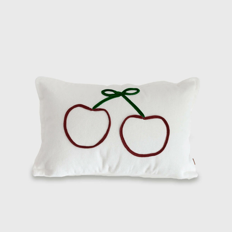 Almofada bordada cereja due | Rian Tricot