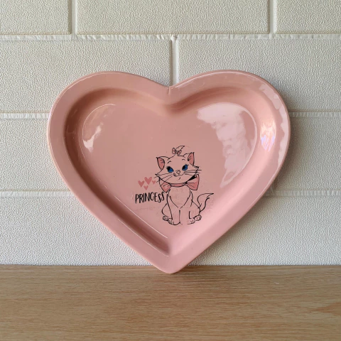 PLATO CORAZON ROSA ARISTOGATO - comprar online