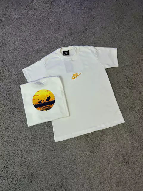 CAMISETA OVERSIZED NK TIMÃO E PUMBA