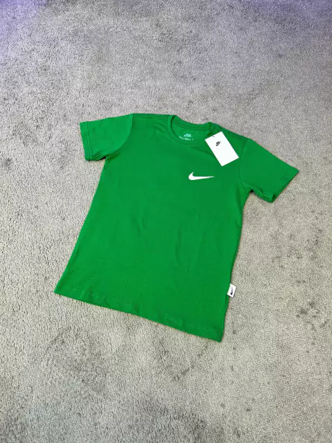 CAMISETA NK LOONEY TUNES