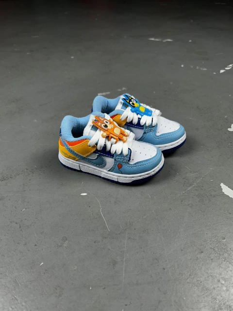 TÊNIS NK DUNK LOW BLUEY & BINGO - comprar online