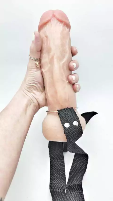 CAPA GG SEMI RÍGIDA COM CINTA