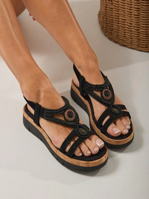 SERBIA Negro - comprar online