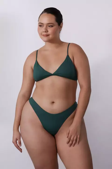 Calcinha Ipanema Vitória Régia - comprar online