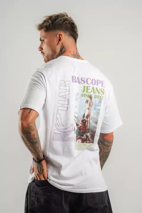 REMERA IS THAR (010102124) en internet