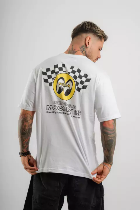 REMERA MOONEYES (010102116)