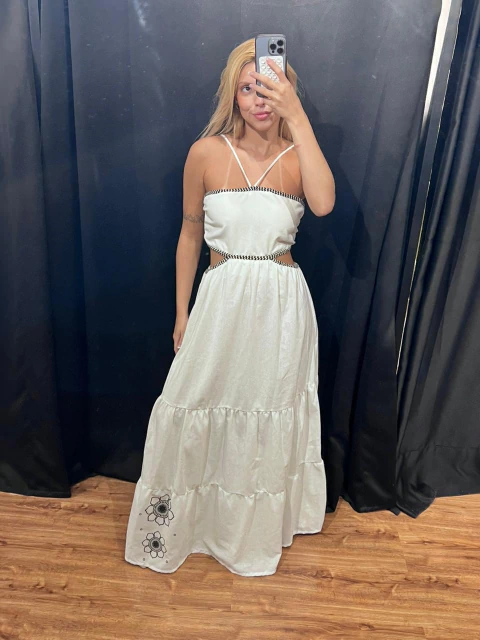 VEST LG ALCINHA DET FLOR PRETO BARRA VAZADO N/D M