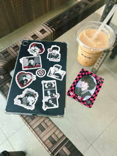 Cartela de Adesivo | EMO FOREVER - lemo