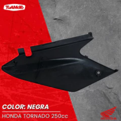 CACHA BAJO ASIENTO IZQUIERDO HONDA TORNADO NEGRO - comprar online