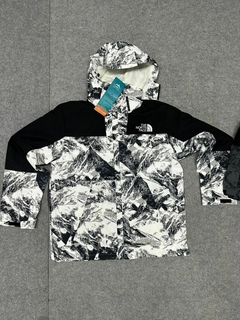 CAMPERA ROMPEVIENTO IMPERMEABLE THE NORTH FACE - comprar online
