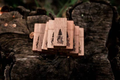 Pendrive de madeira nobre 3.2 personalizado - gravação a laser alta definição
