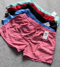 2 X 1 SHORTS LACOSTE + UN PERFUME IMPORTADO DE REGALO + 40% OFF