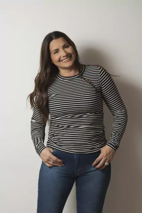 REMERA DE MORLEY RAYADO MEMORIA