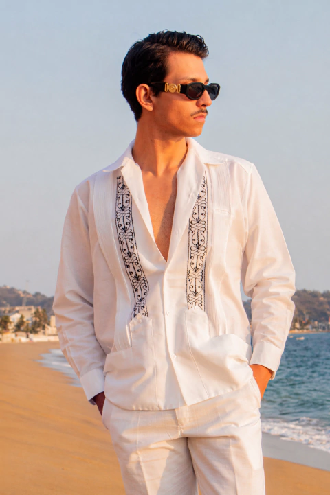 Guayabera Balam Blanca