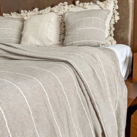 CUBRECAMA DINA GERADE NEO C/ FUNDAS QUEEN - comprar online