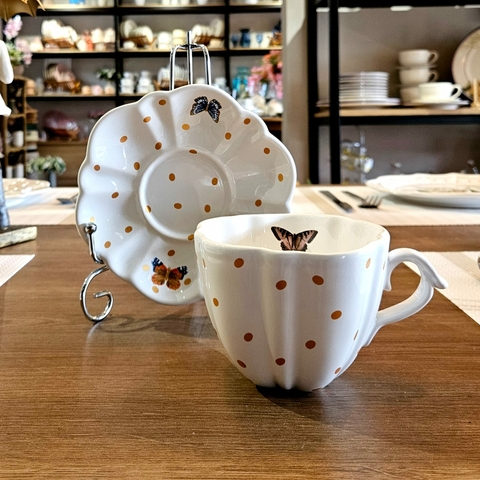 XICARA COM PIRES CERAMICA CHAMPIGNONS BORBOLETA