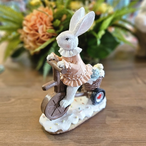 COELHO DE PÁSCOA DECORATIVO COM BICICLETA 20CM - comprar online