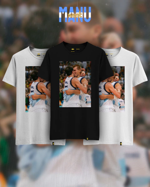 Ginóbili besa a Wolko - comprar online