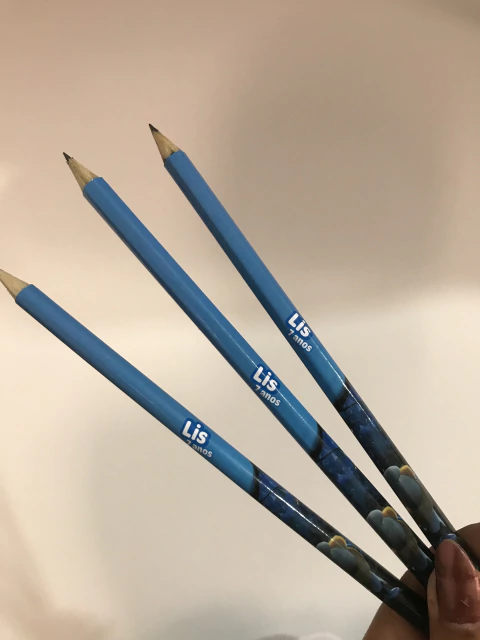 LÁPIS PERSONALIZADO COM ADESIVO - comprar online