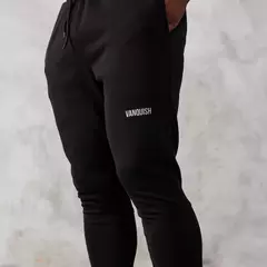 Vanquish Essential Black Tapered Fit Sweatpants - GYMVIBES
