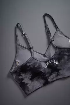 Dual Wolf Chopper "Everson Seamless" Sports Bra in Black Ghost Clouds - GYMVIBES