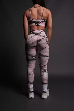 Our Passion "Everson Seamless" Scrunch Leggings in Brown/Light Mauve Woodland Camo - GYMVIBES