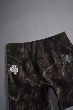Imagen de HESH FOREVER EVERSON SEAMLESS "TRAINING" SHORTS IN BROWN DRIFTWOOD FOREST CAMO
