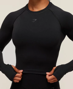 Activate Long Sleeve Crop Top - Black - comprar en línea