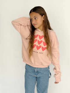 MAXIBUZO MULTICORAZONES Friza Nena con capucha - ParaKids