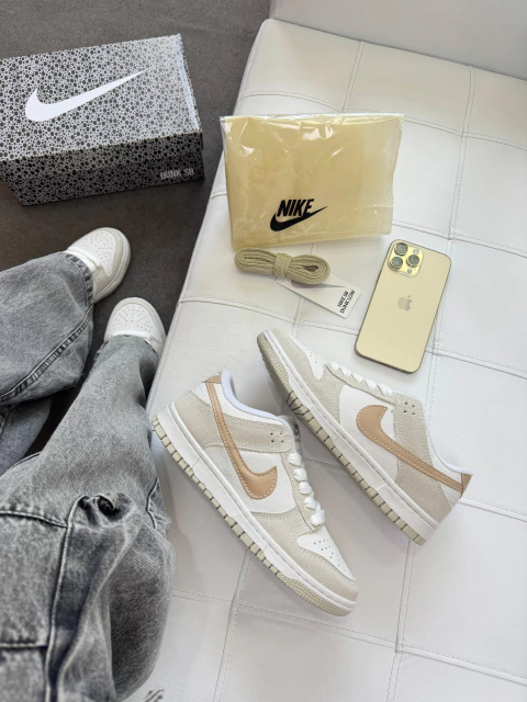 DUNK LOW PRO LUXO BEGE/GLITTER - comprar online