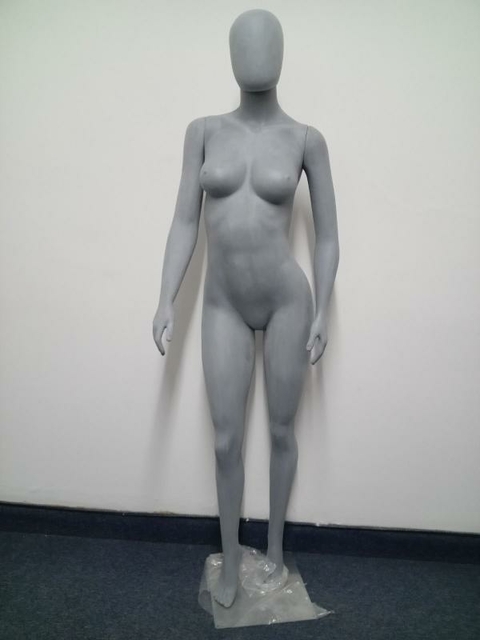 Manequim Feminino Fitness Braço Reto Cor concreto