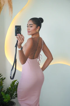 Vestido Sabrina na internet