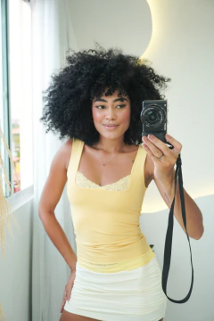 Blusa em Poliamida Dupla com Renda - Use coisas de diva