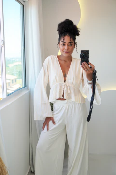 Blusa Listrada com Amarração