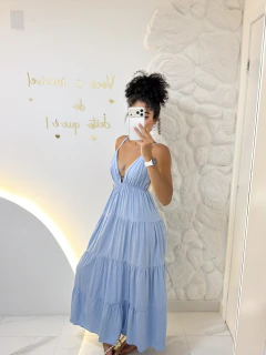 Vestido Longo com Decote V e Amarração nas Costas