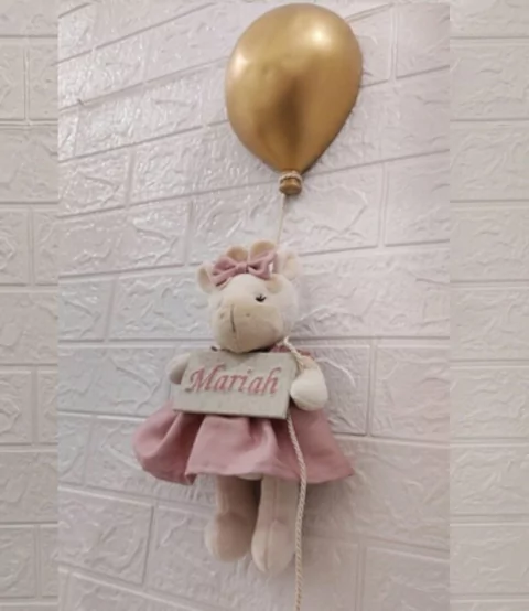 Porta maternidade - balão com girafinha - comprar online