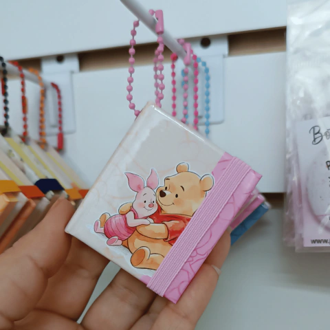 Chaveiro Post-it - Ursinho Pooh e Leitão
