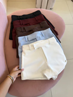 SHORT HELOYSA