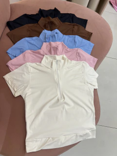 CROPPED POLO ZIPER