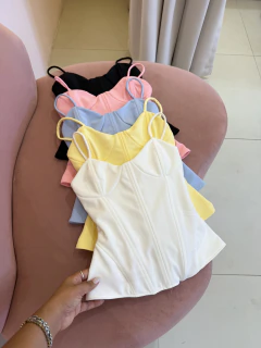 CORSELET LAURA.