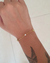 Pulseira coração e pérola - ouro - comprar online