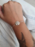 Pulseira medalha gravatinha - comprar online