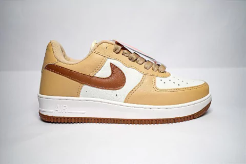 Nike Air Force 1 Caramelo Santorini