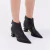 Sersi Boots na internet