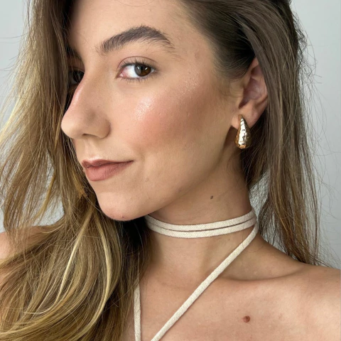 Brinco Gota M Texturizado