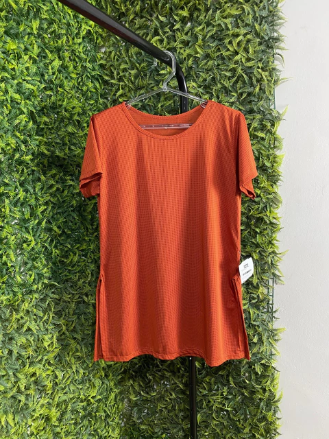 BLUSA DRY FIT - TERRA COTA - comprar online