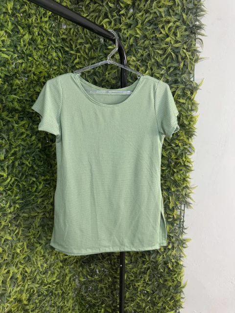BLUSA DRY FIT - PISTACHE - comprar online