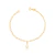 Pulseira delicada banhada em ouro 18k com pingente de gota de zircônia transparente.